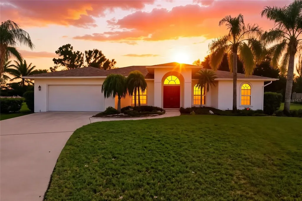 4544 Longspur Lane Sarasota FL 34238