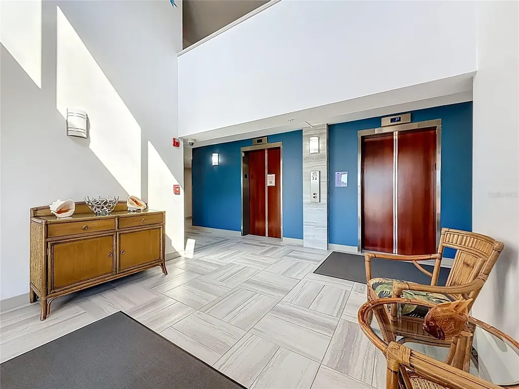 1 Key Capri Treasure Island FL 33706
