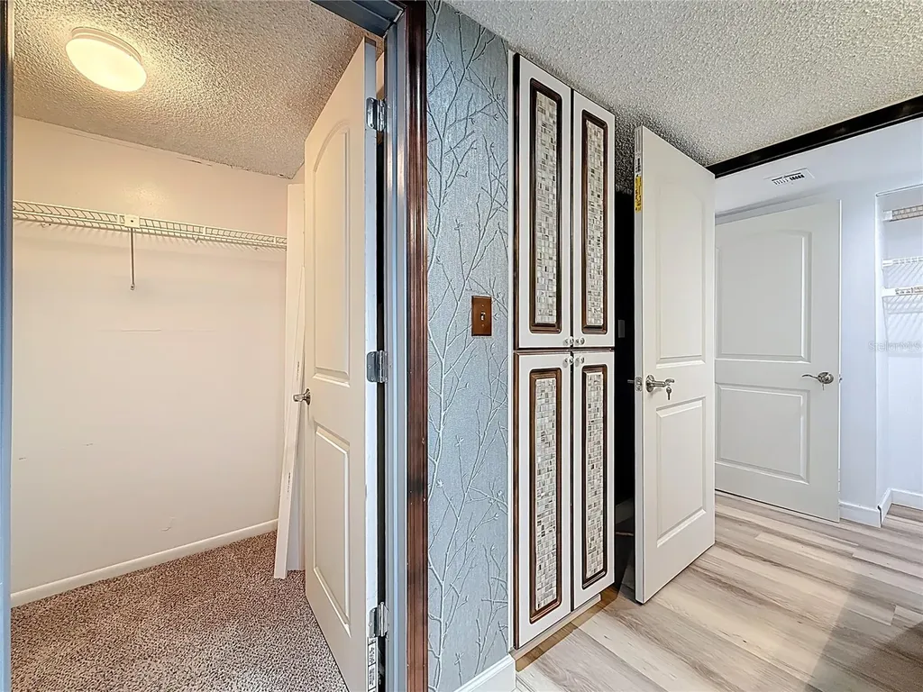 1 Key Capri Treasure Island FL 33706