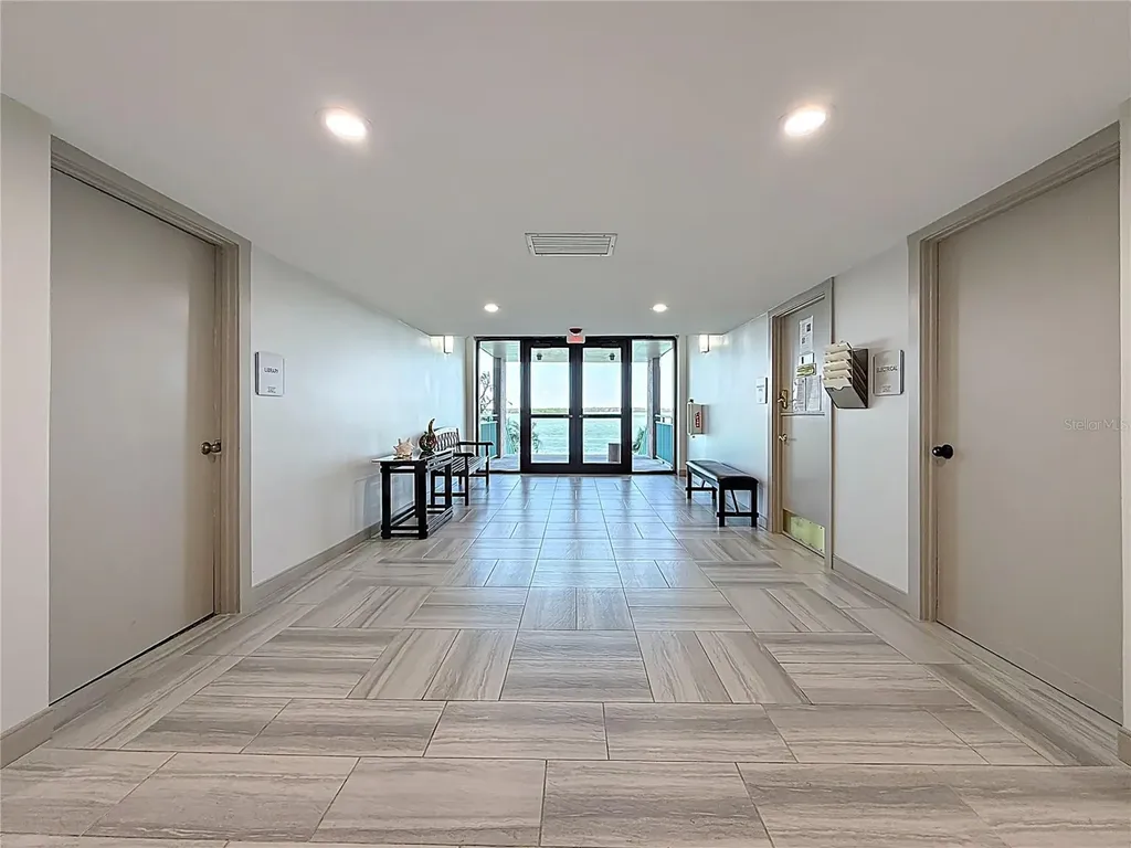 1 Key Capri Treasure Island FL 33706