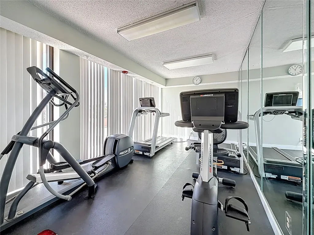 1 Key Capri Treasure Island FL 33706
