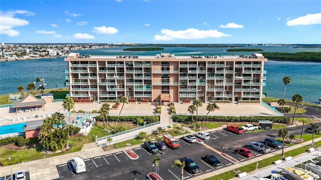 1 Key Capri Treasure Island FL 33706