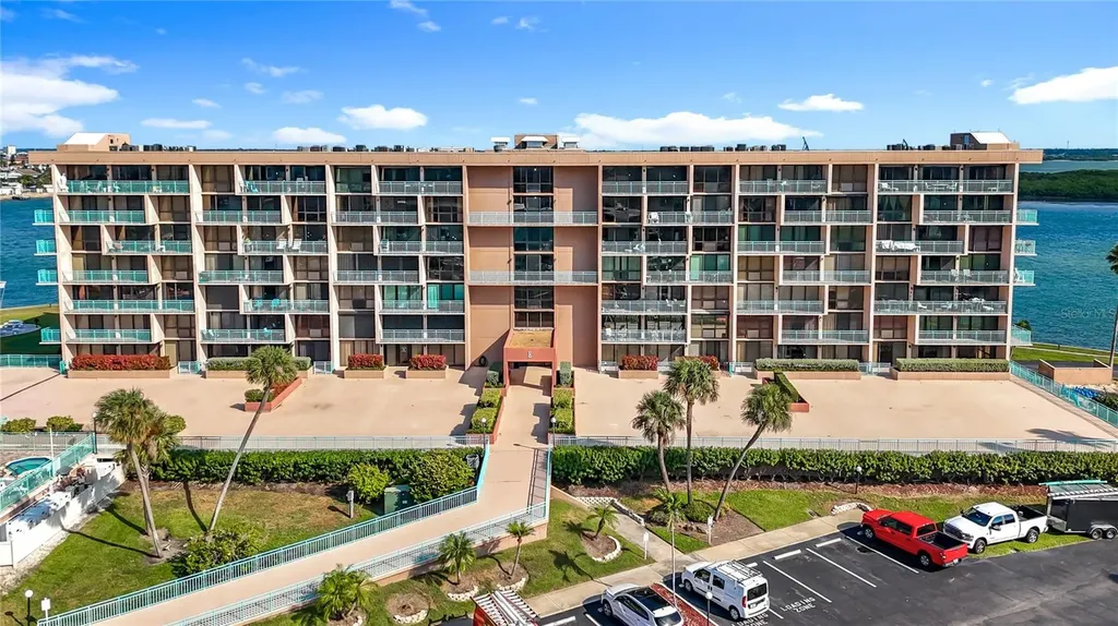 1 Key Capri Treasure Island FL 33706