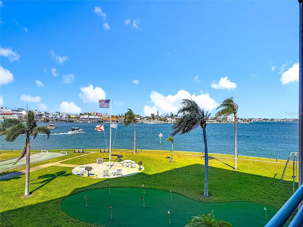 1 Key Capri Treasure Island FL 33706