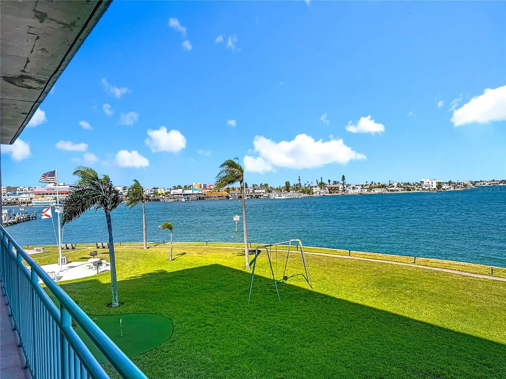 1 Key Capri Treasure Island FL 33706