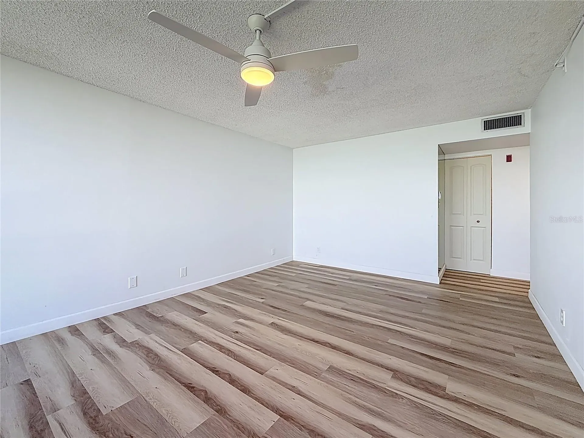 1 Key Capri Treasure Island FL 33706