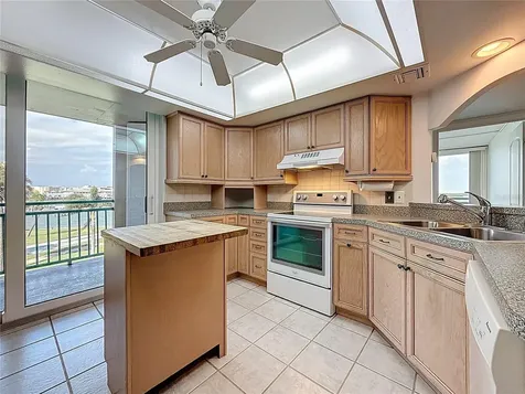 1 Key Capri Treasure Island FL 33706