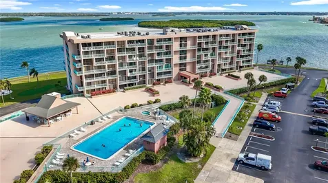1 Key Capri Treasure Island FL 33706