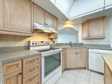 1 Key Capri Treasure Island FL 33706