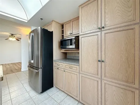 1 Key Capri Treasure Island FL 33706