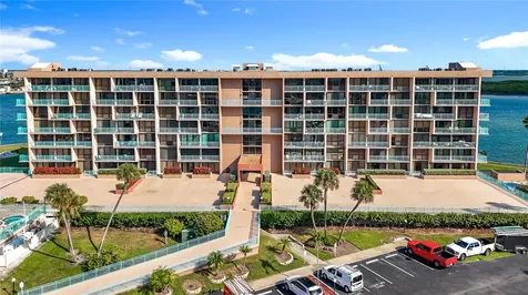 1 Key Capri Treasure Island FL 33706
