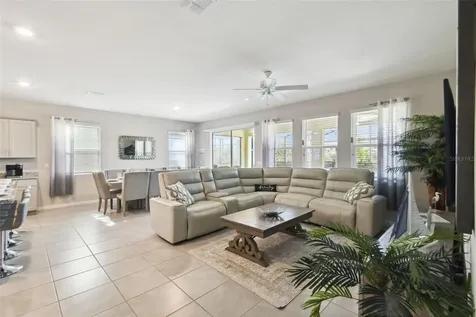 7704 Oakmoss Loop Davenport FL 33837