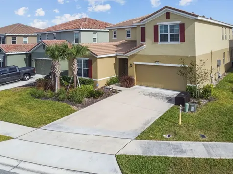 7704 Oakmoss Loop Davenport FL 33837