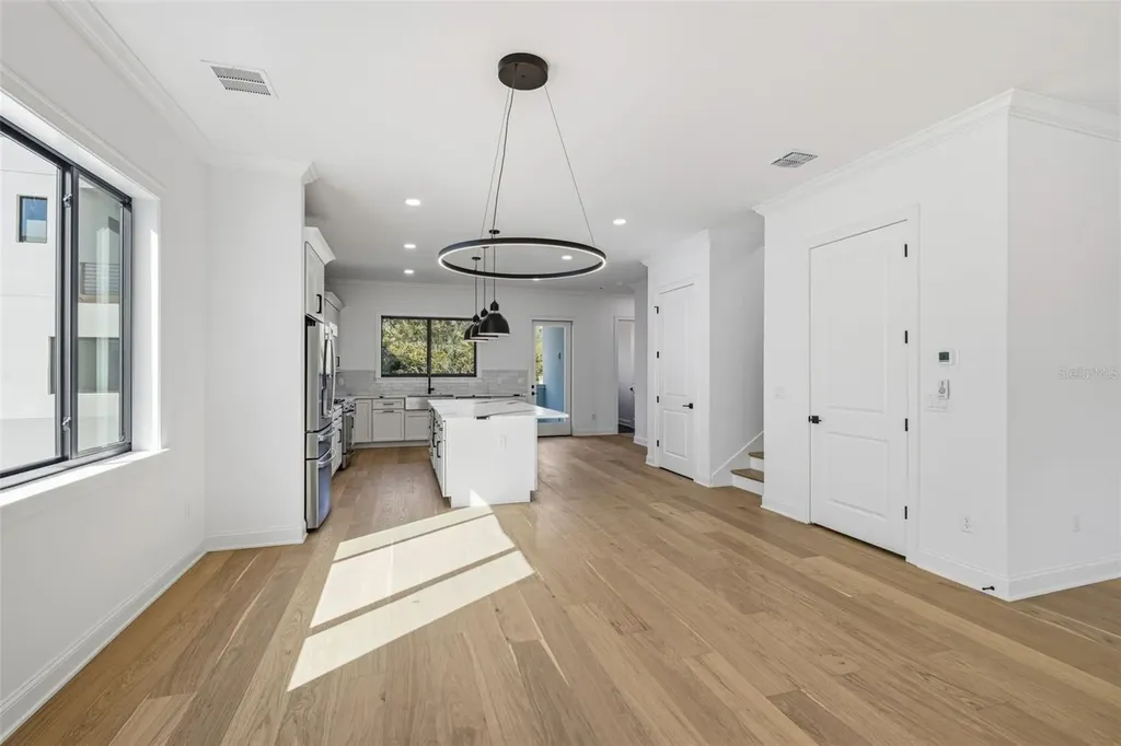 4509 W North A Street Tampa FL 33609