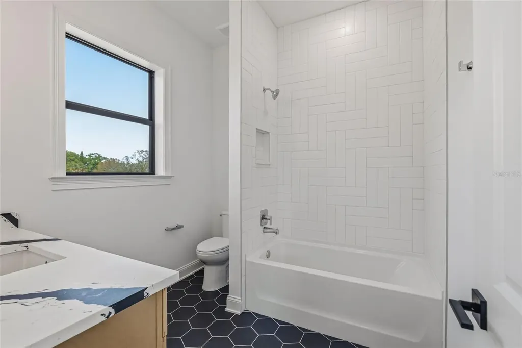 4509 W North A Street Tampa FL 33609