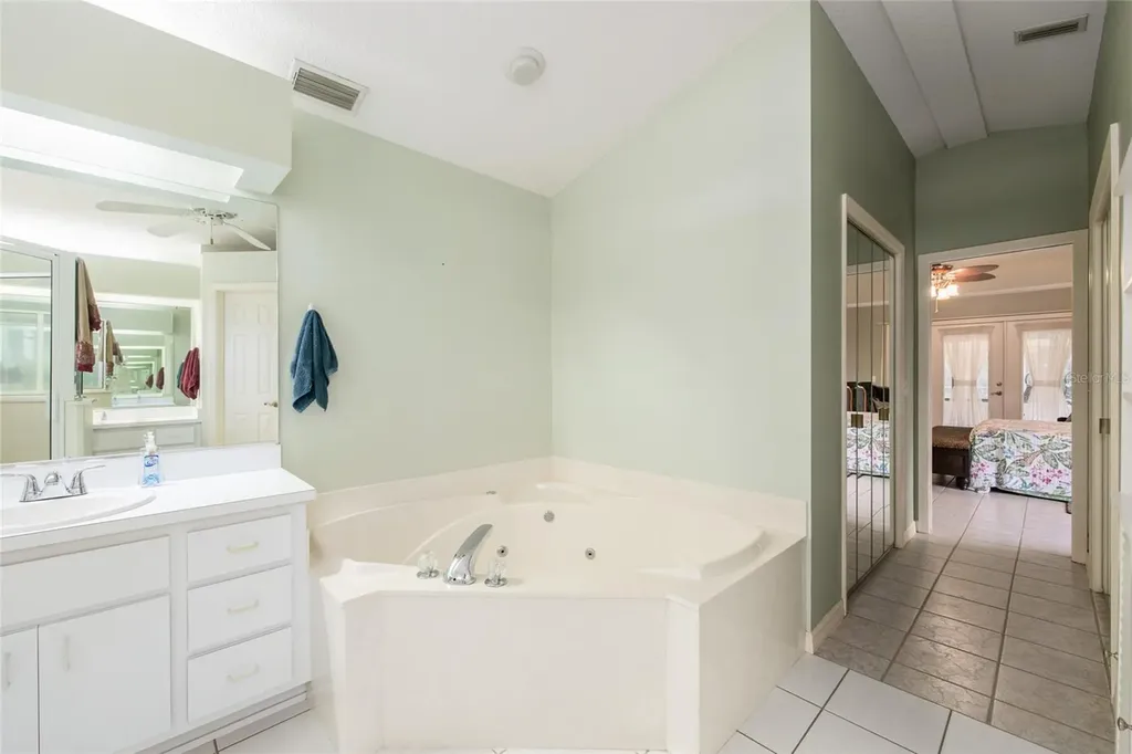 2305 SE 30th Street Ocala FL 34471