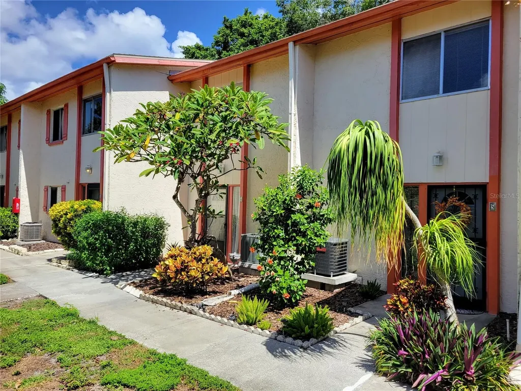 1635 58th Terrace S St Petersburg FL 33712