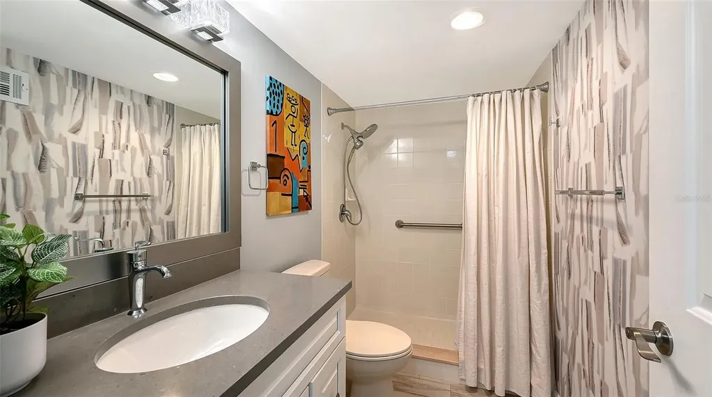 101 S Gulfstream Avenue Sarasota FL 34236