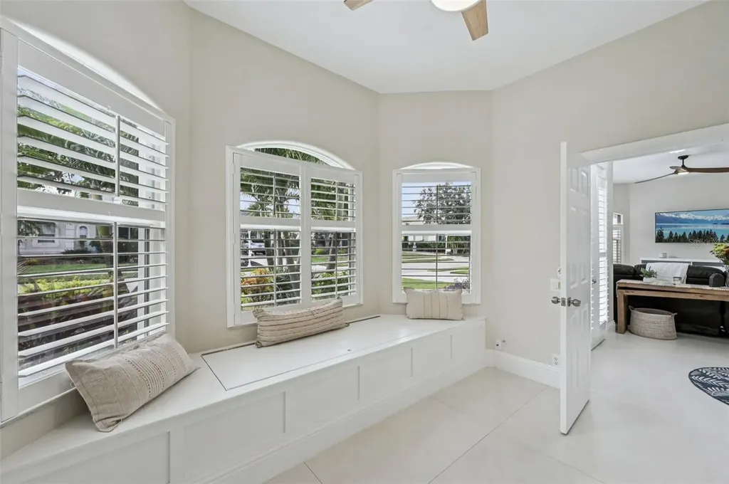 4611 Shark Drive Bradenton FL 34208