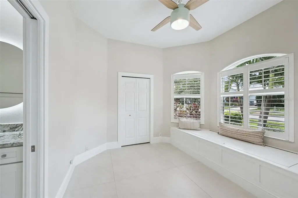 4611 Shark Drive Bradenton FL 34208