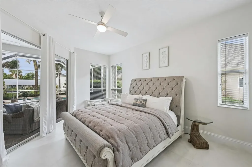 4611 Shark Drive Bradenton FL 34208