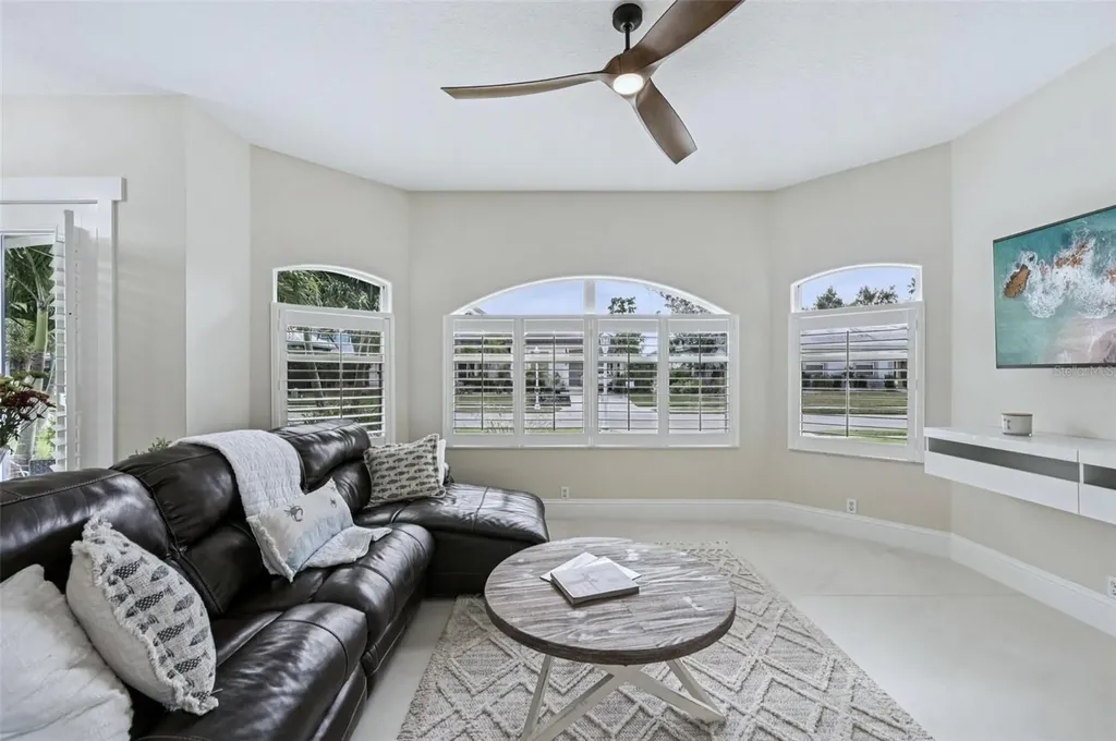 4611 Shark Drive Bradenton FL 34208
