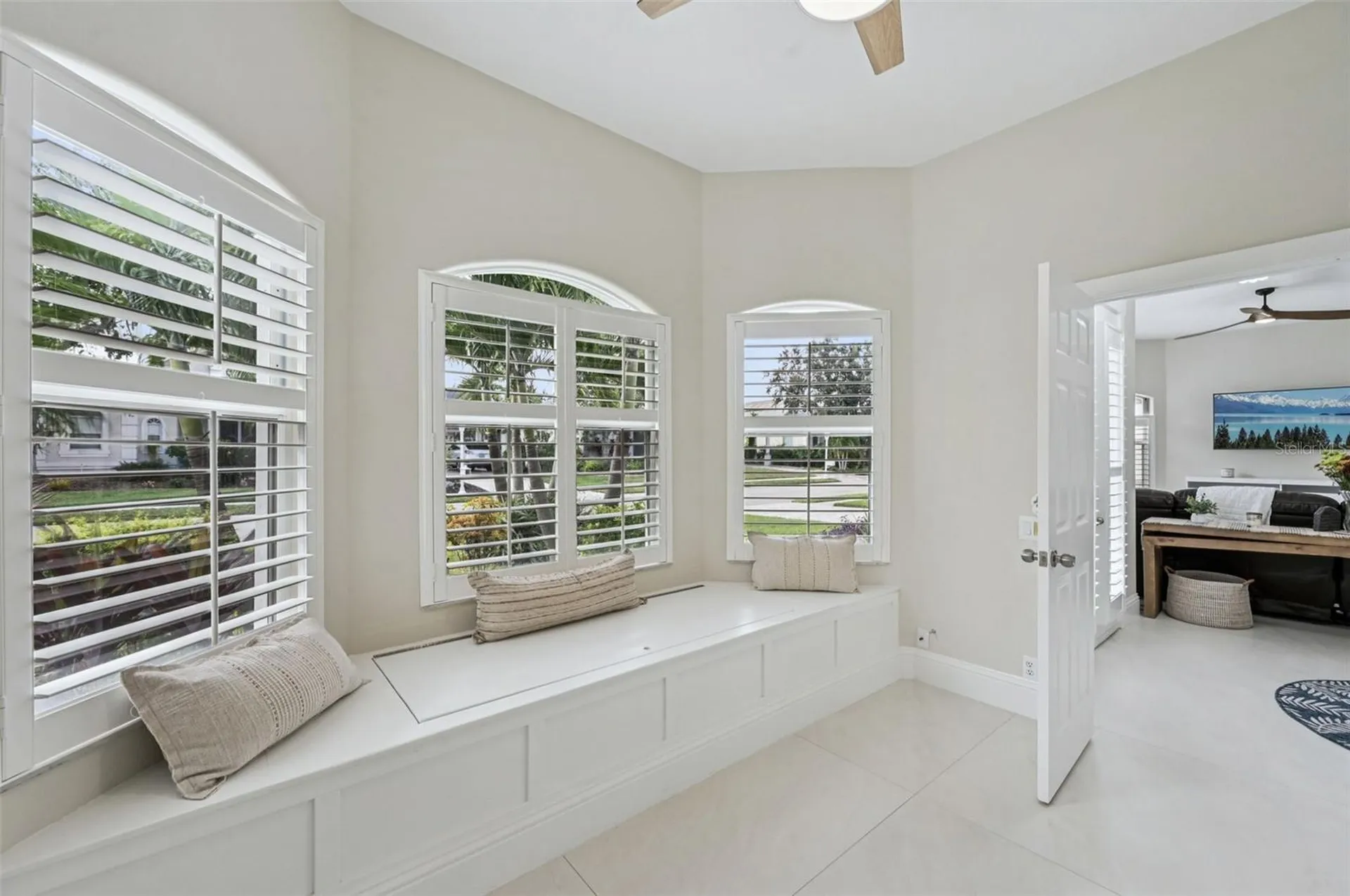 4611 Shark Drive Bradenton FL 34208