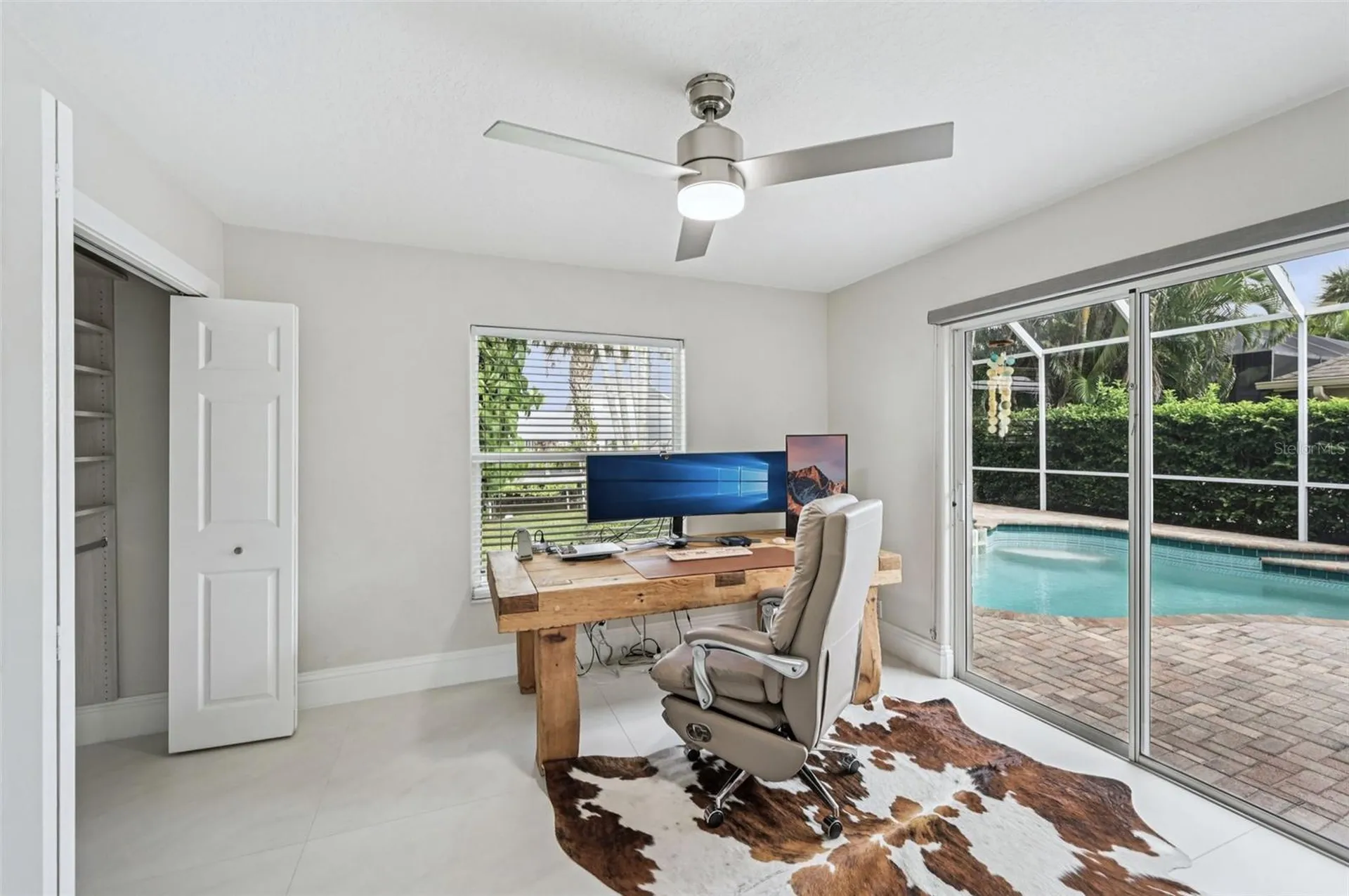 4611 Shark Drive Bradenton FL 34208