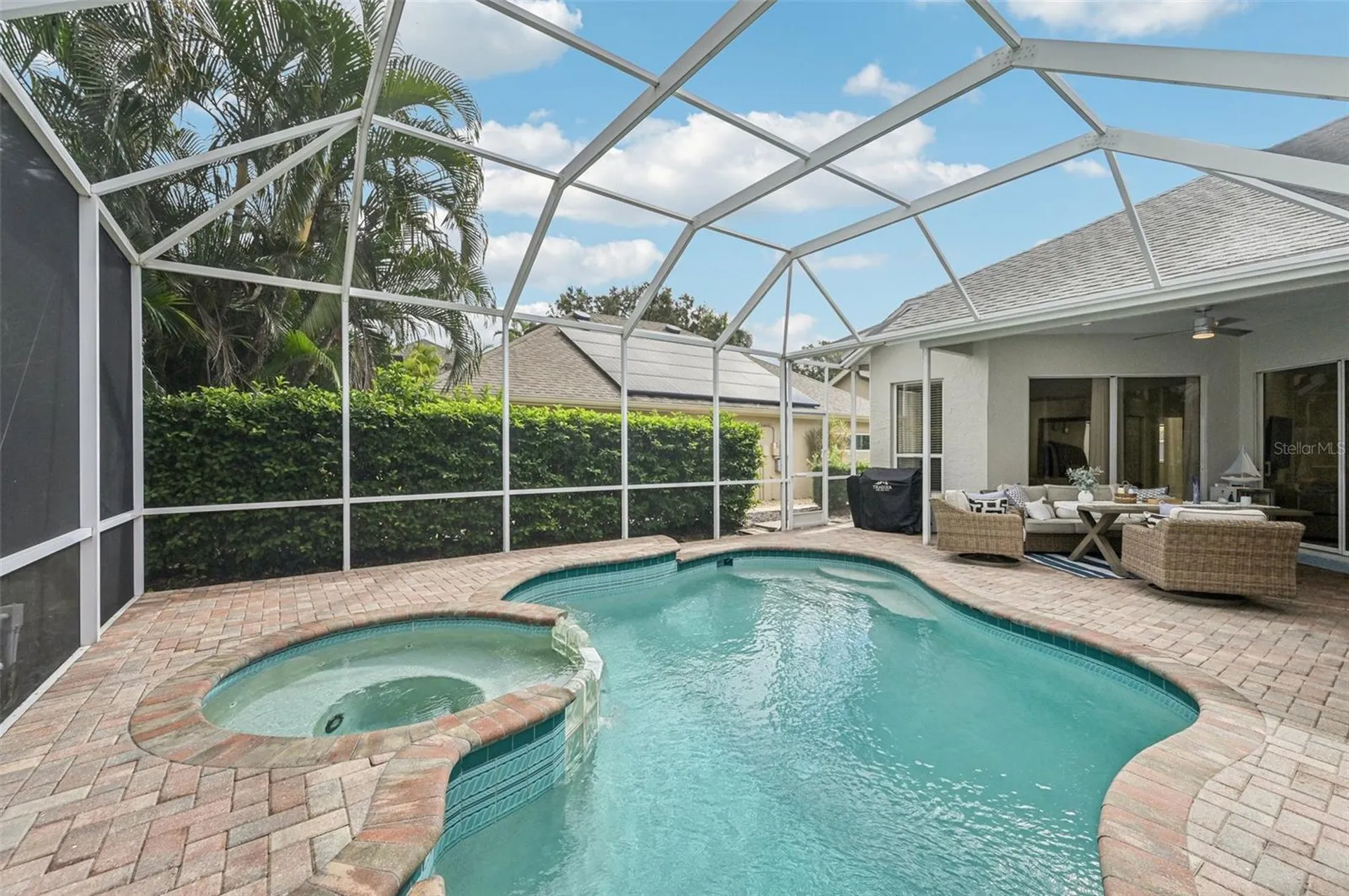 4611 Shark Drive Bradenton FL 34208