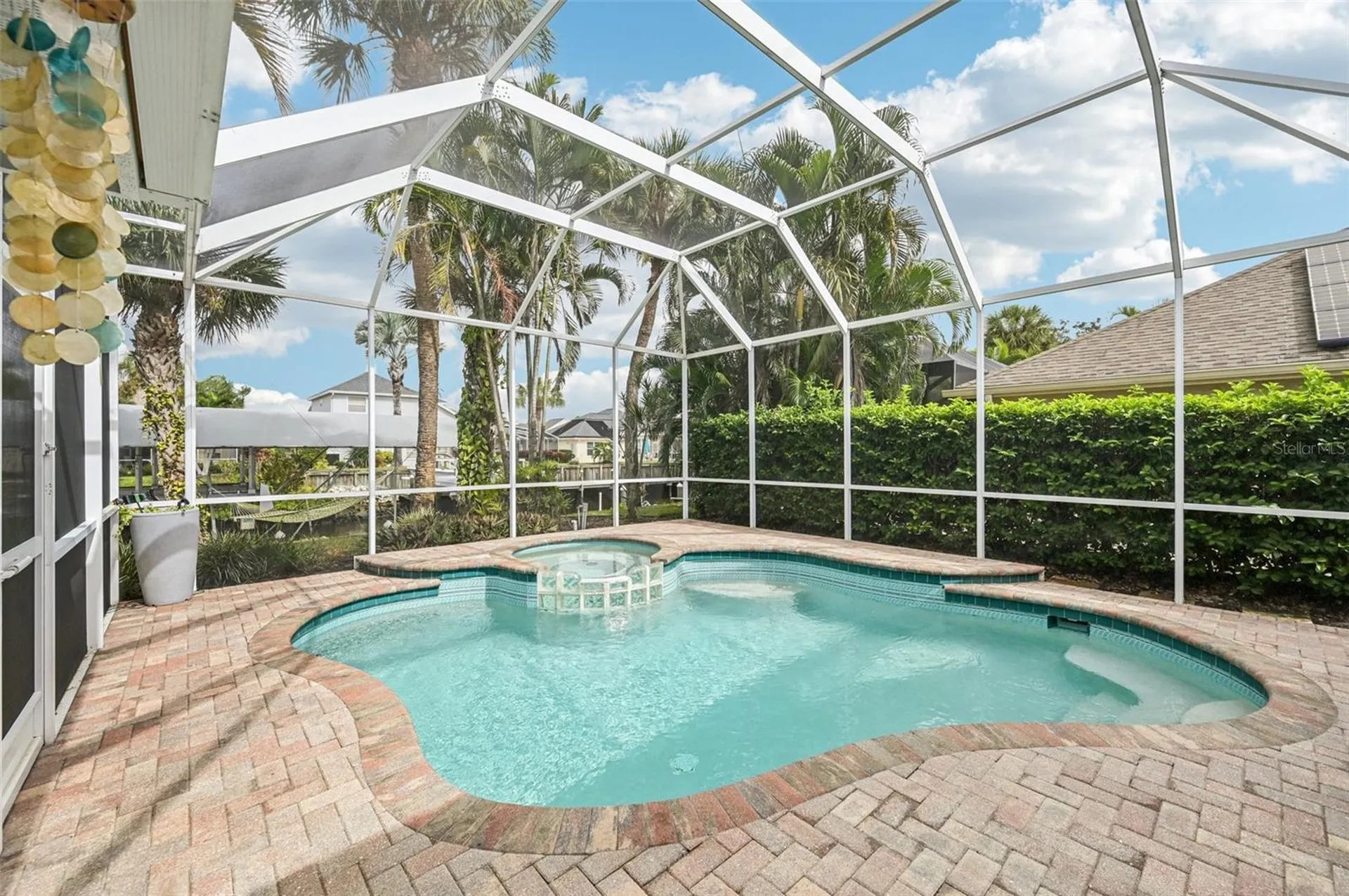 4611 Shark Drive Bradenton FL 34208