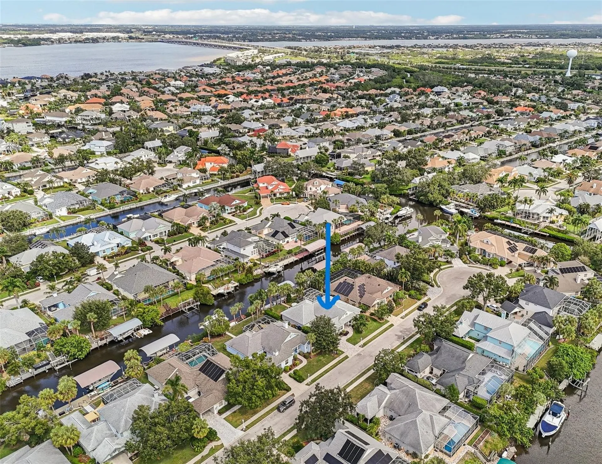 4611 Shark Drive Bradenton FL 34208