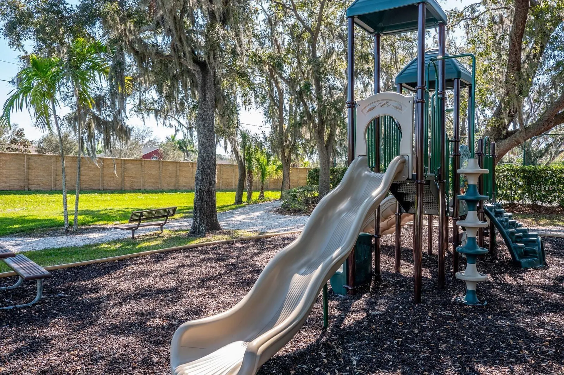 4611 Shark Drive Bradenton FL 34208