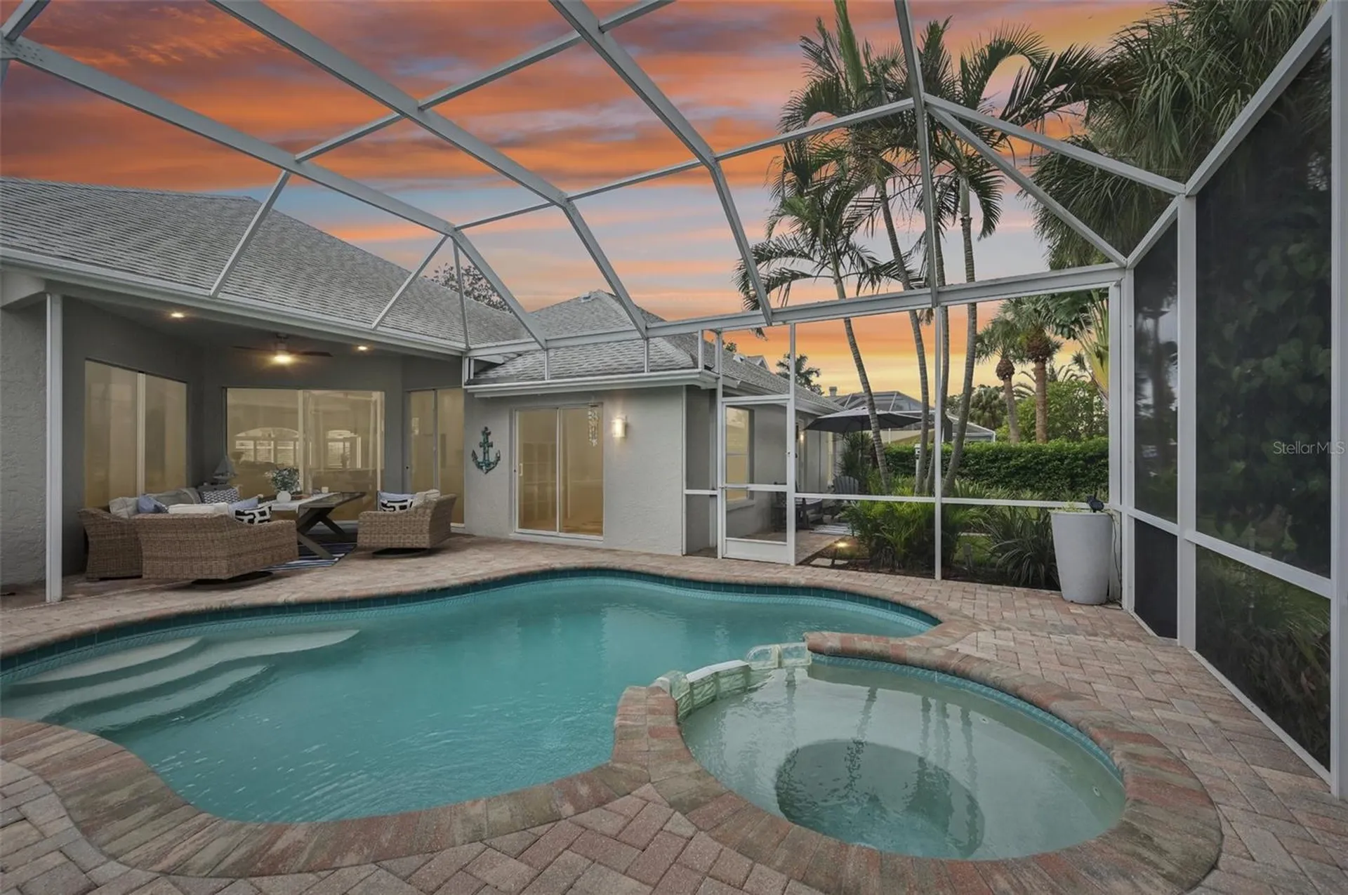 4611 Shark Drive Bradenton FL 34208
