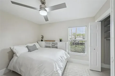 4611 Shark Drive Bradenton FL 34208
