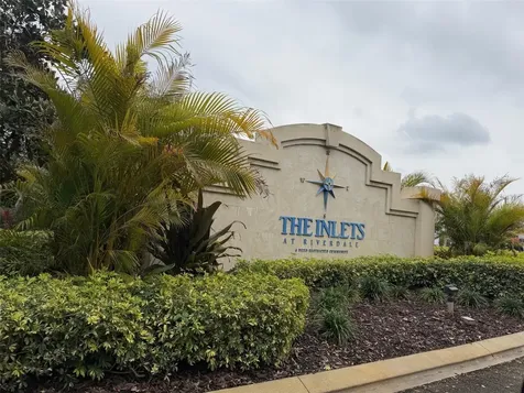 4611 Shark Drive Bradenton FL 34208