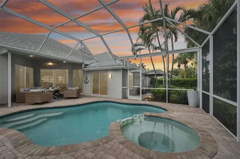 4611 Shark Drive Bradenton FL 34208