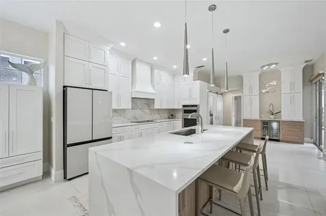 4611 Shark Drive Bradenton FL 34208