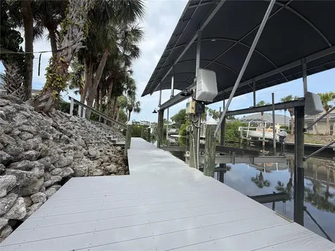 4611 Shark Drive Bradenton FL 34208