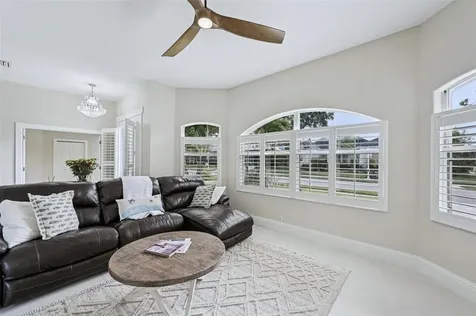 4611 Shark Drive Bradenton FL 34208