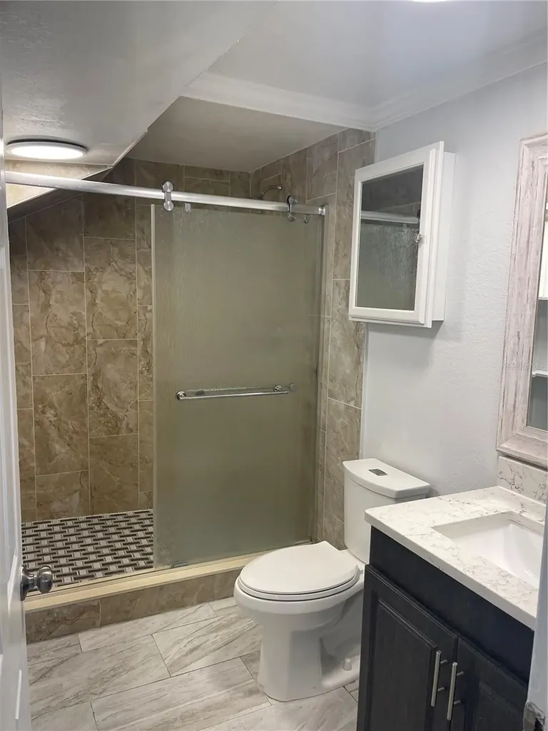 5825 N Thatcher Avenue Tampa FL 33614