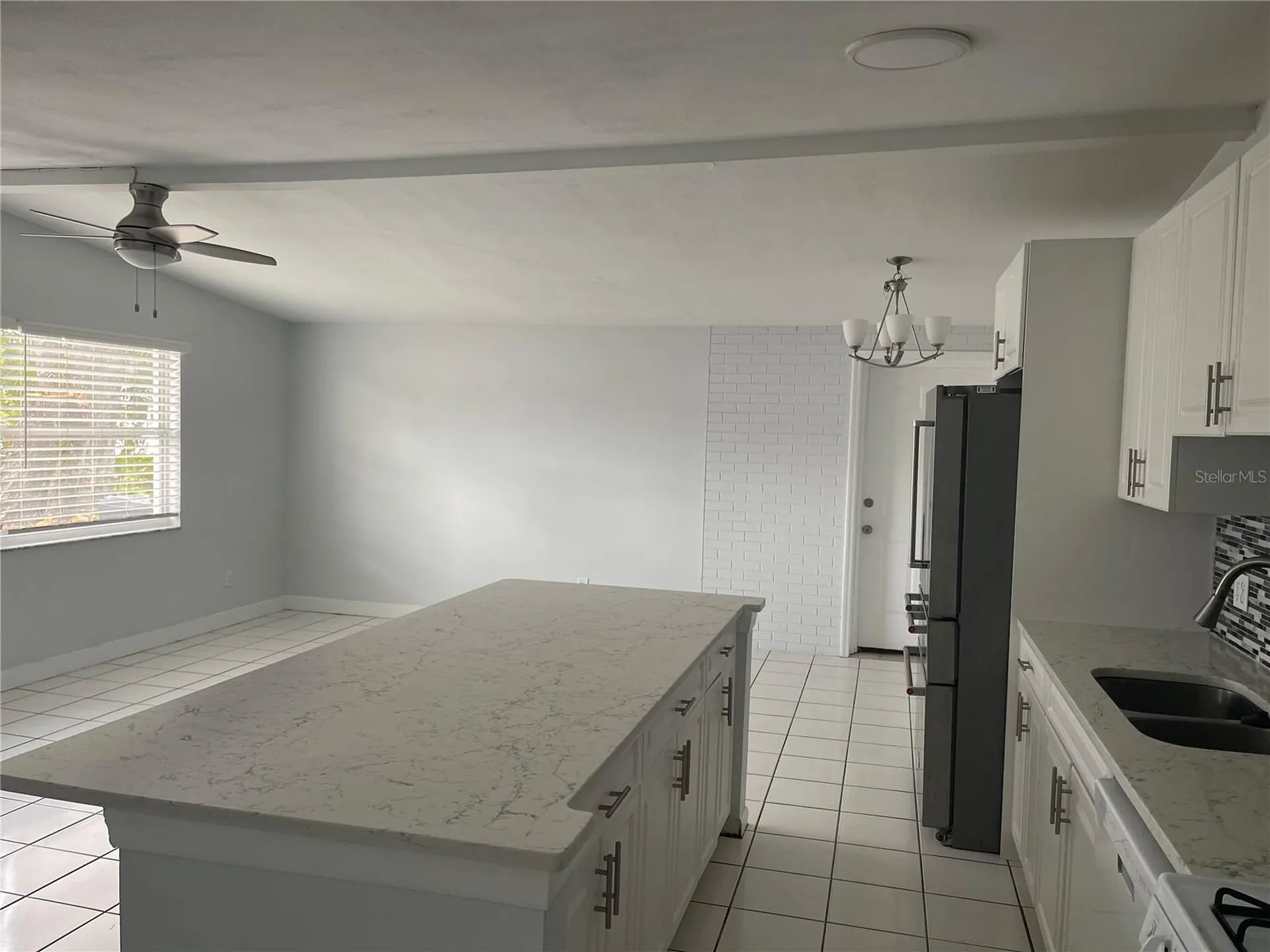 5825 N Thatcher Avenue Tampa FL 33614