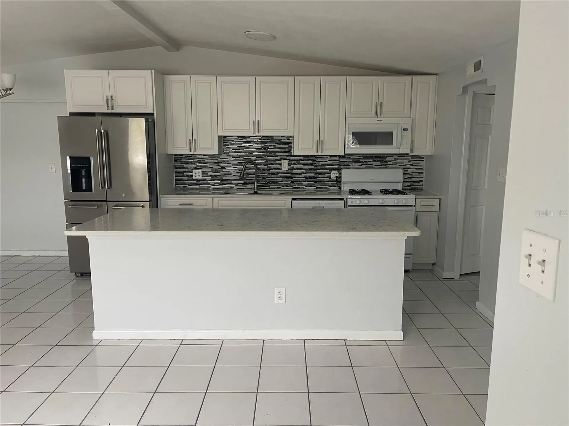 5825 N Thatcher Avenue Tampa FL 33614
