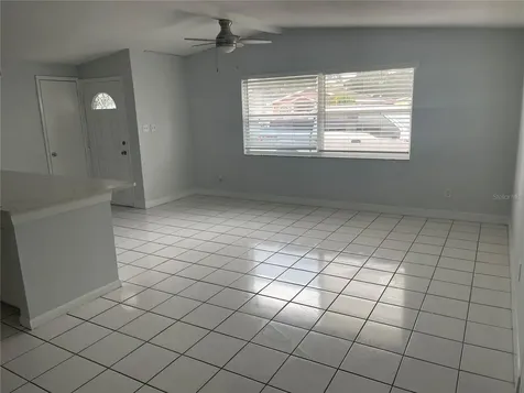 5825 N Thatcher Avenue Tampa FL 33614