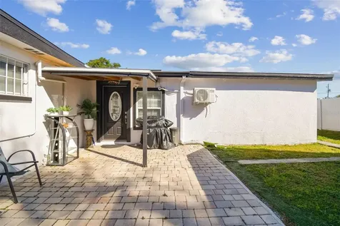 5825 N Thatcher Avenue Tampa FL 33614