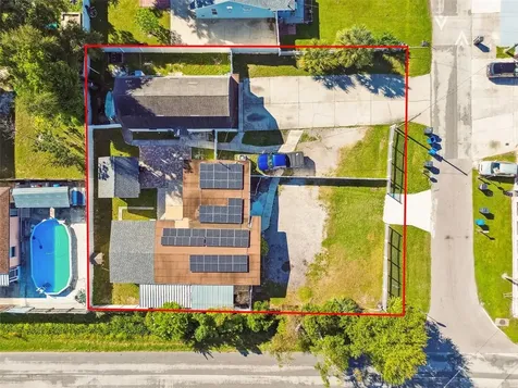5825 N Thatcher Avenue Tampa FL 33614