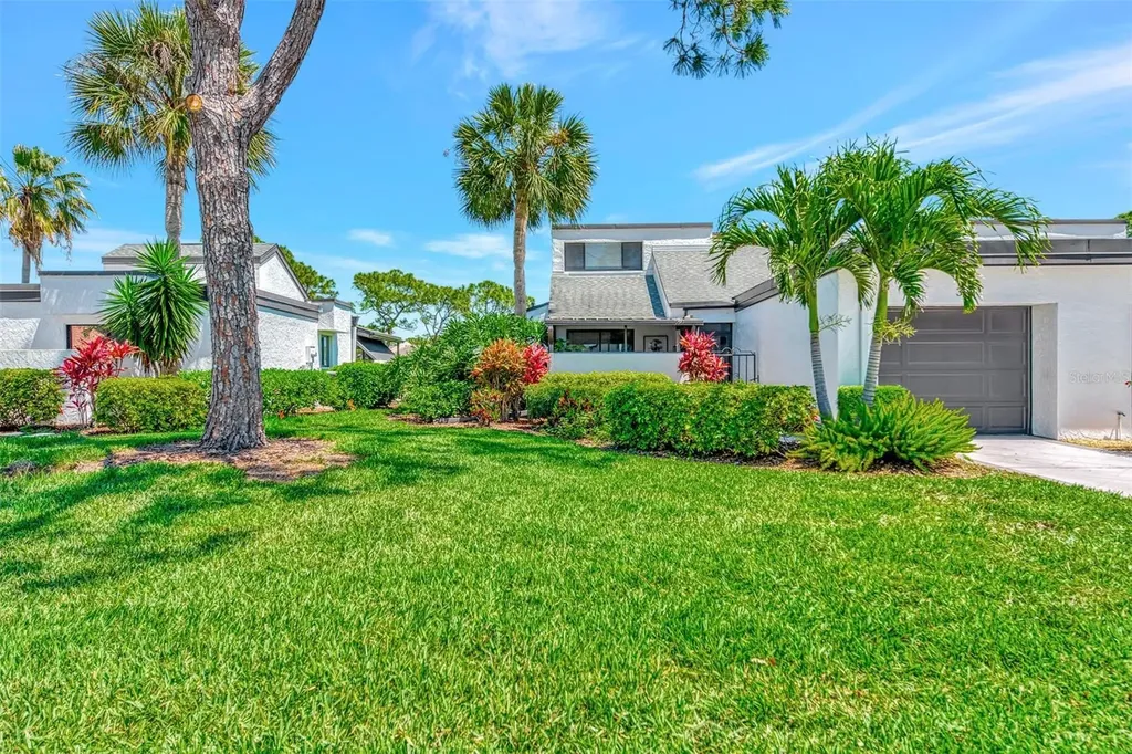 3141 Heatherwood Lane Sarasota FL 34235