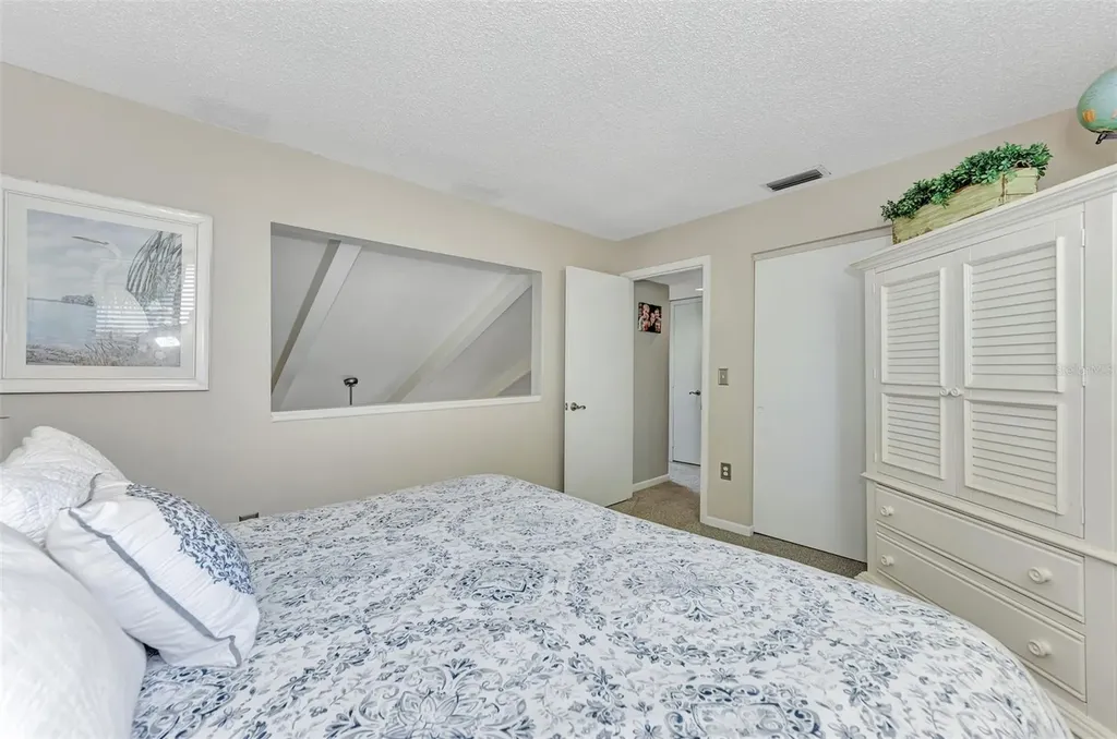 3141 Heatherwood Lane Sarasota FL 34235