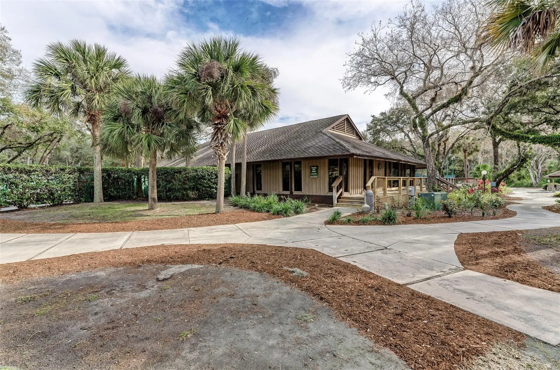 3141 Heatherwood Lane Sarasota FL 34235