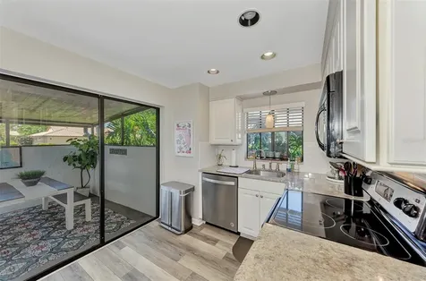 3141 Heatherwood Lane Sarasota FL 34235