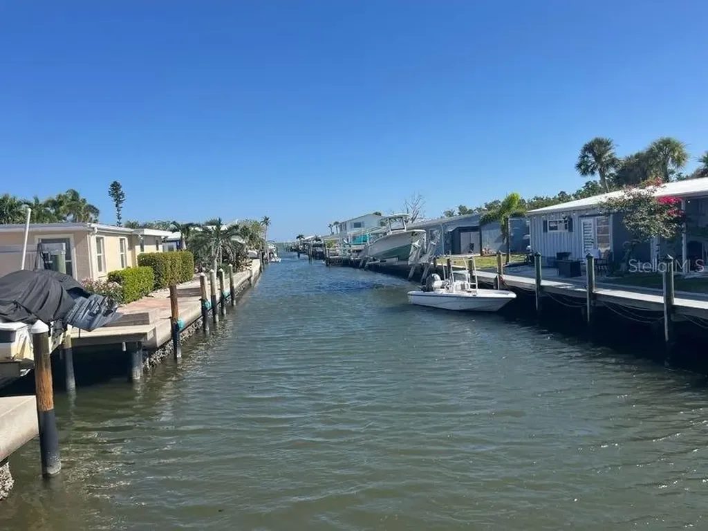 766 Saint Judes Drive N Longboat Key FL 34228